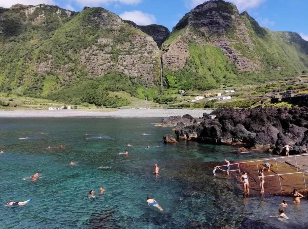 Vila Flor Lajes das Flores Ngoại thất bức ảnh